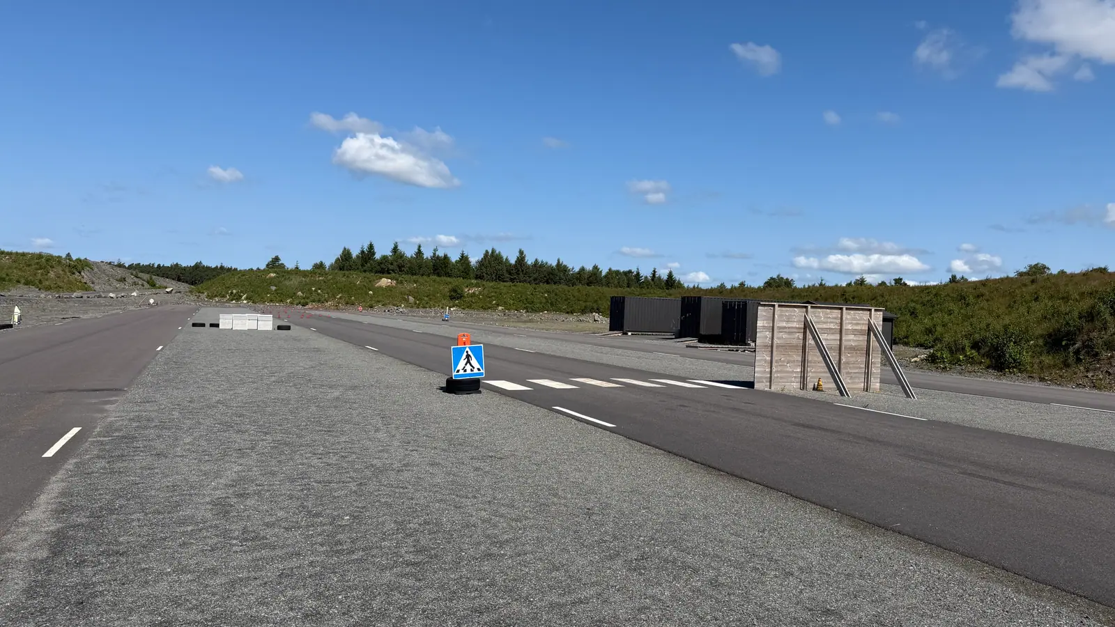 The pedestrian crossing and wall on the training track